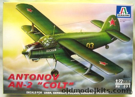 Italeri 1/72 Antonov AN-2 Colt USSR/Germany/Poland/Hungary Air Forces, 091 plastic model kit